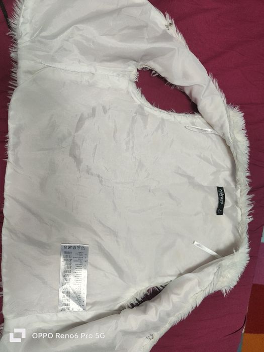 Vesta blăniță L ca noua