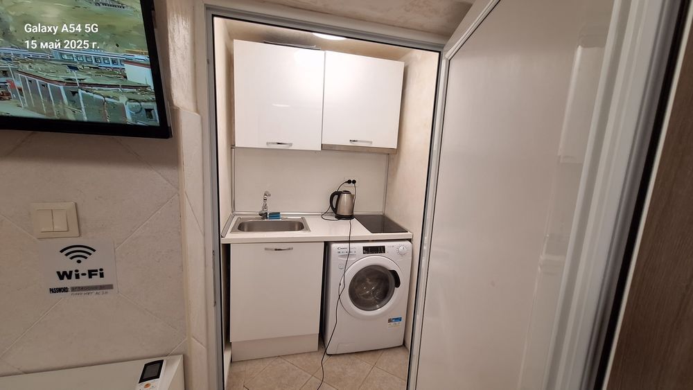 Дава се под наем Едностаен апартамент в Варна, Спортна зала - 25 кв.м за 306 € - Снимка #20