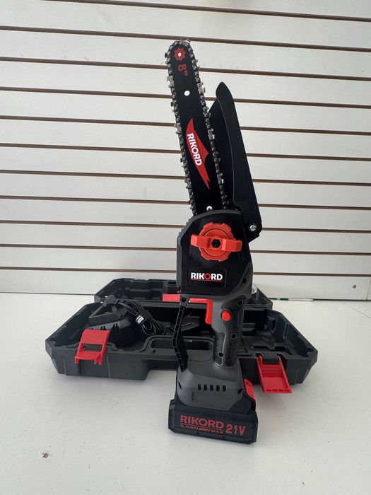 Электропила аккумуляторная