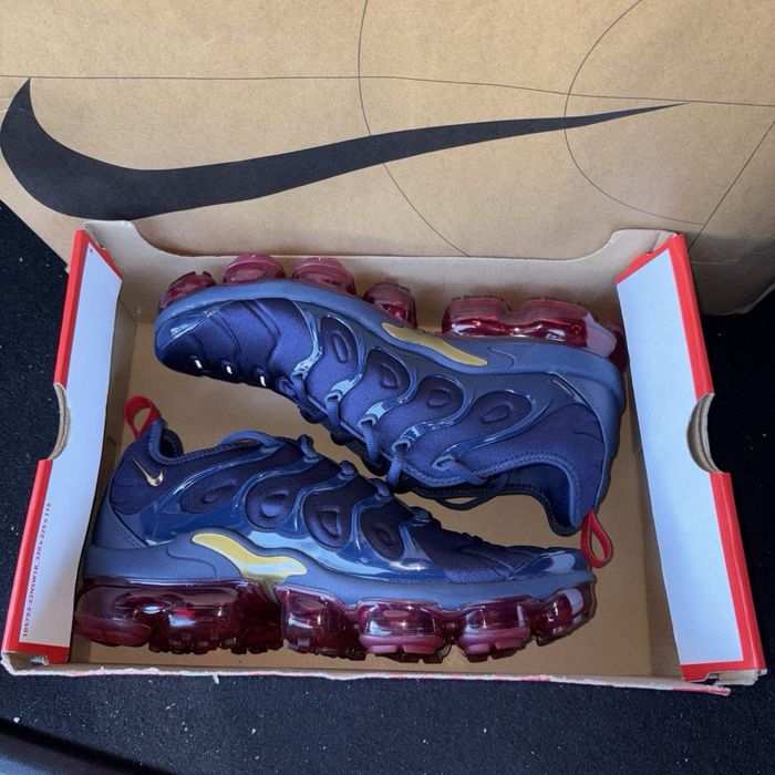 Nike VaporMax Plus