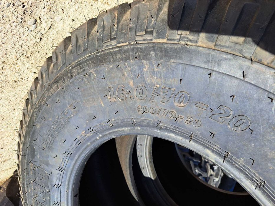 Anvelope noi 16.0/70-20 BKT cu 16 pliuri cauciucuri pentru REMORCA