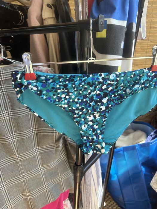 Бански Zara,Triumph, Mohito и др.