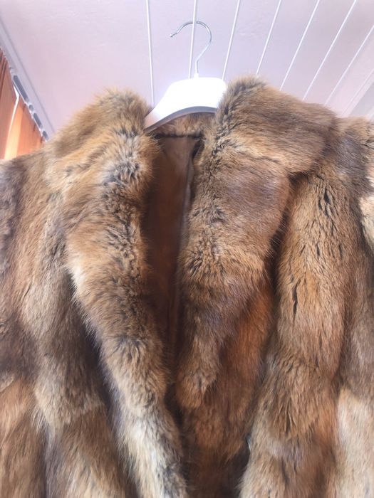 Haina de blana in conditie buna
