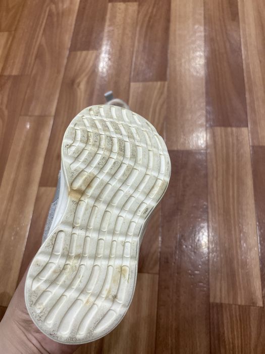 Детские кроссовки на девочку Дешево