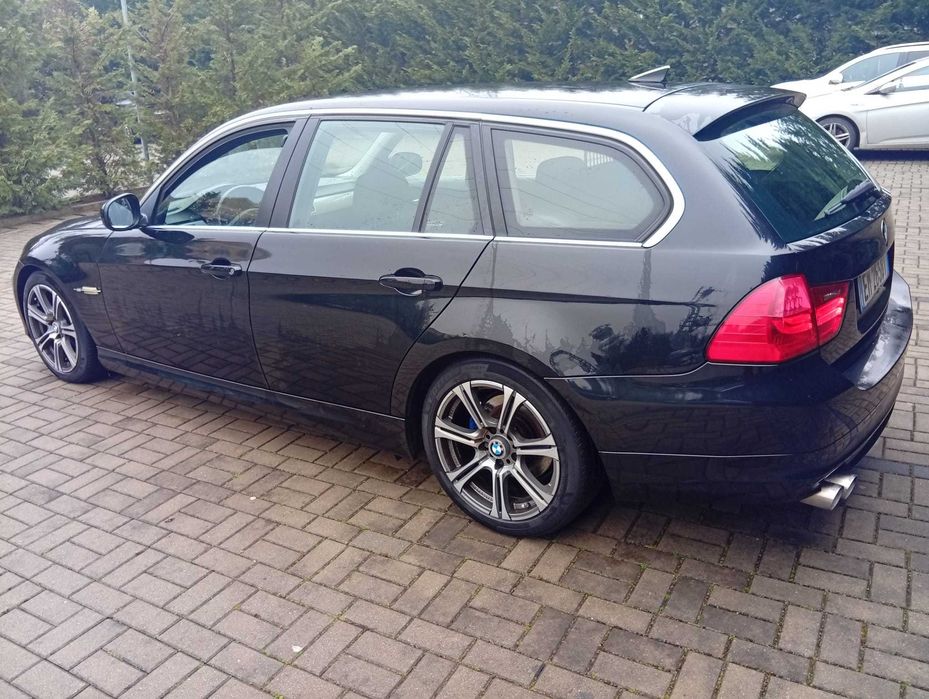 BMW 320d 2.0 Diesel 143 Cp 2012 M-packet
