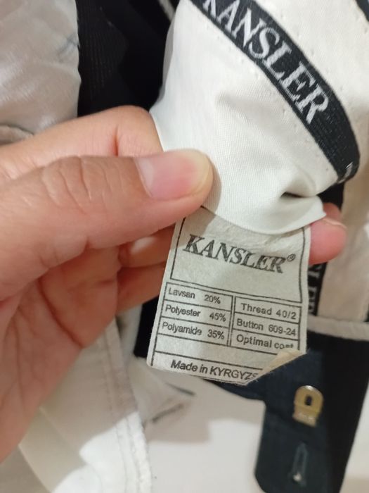 Продается мужской костюм