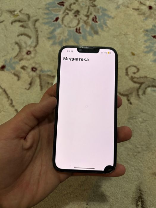 айфон 13.         .