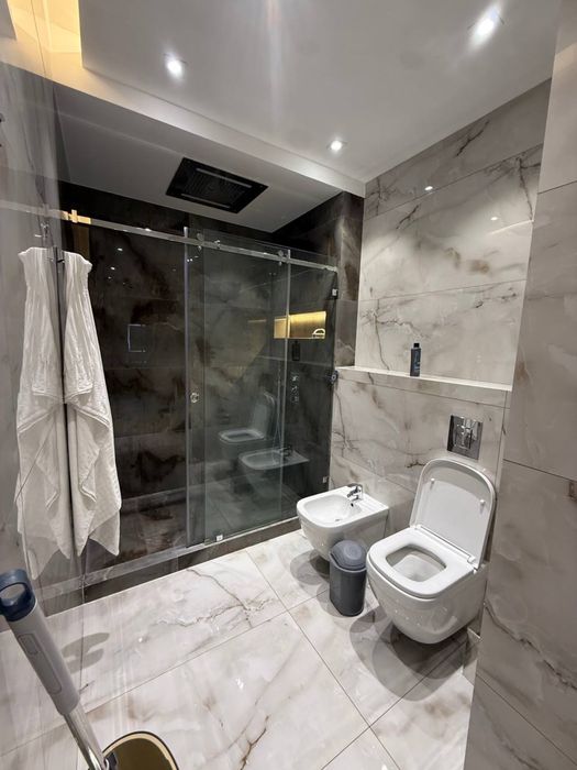 Яккасарой, 3комнт 3та балконли