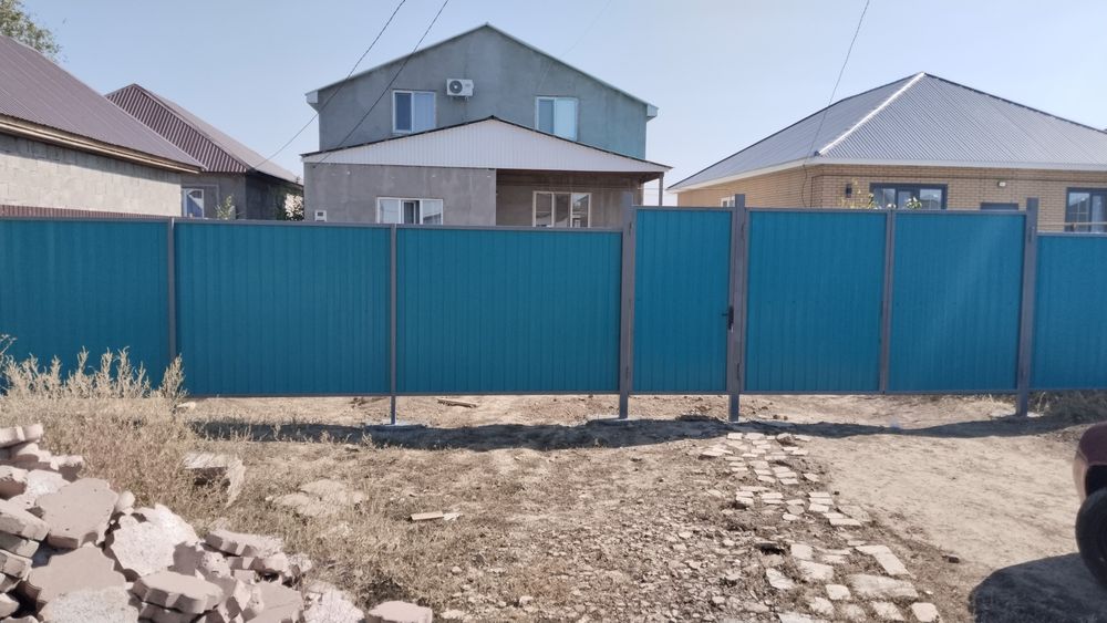 Установка заборов ограничения