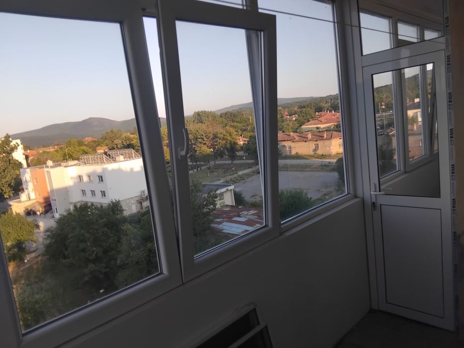 Дава се под наем Двустаен апартамент в Смядово - 46 кв.м за 153 € - Снимка #3