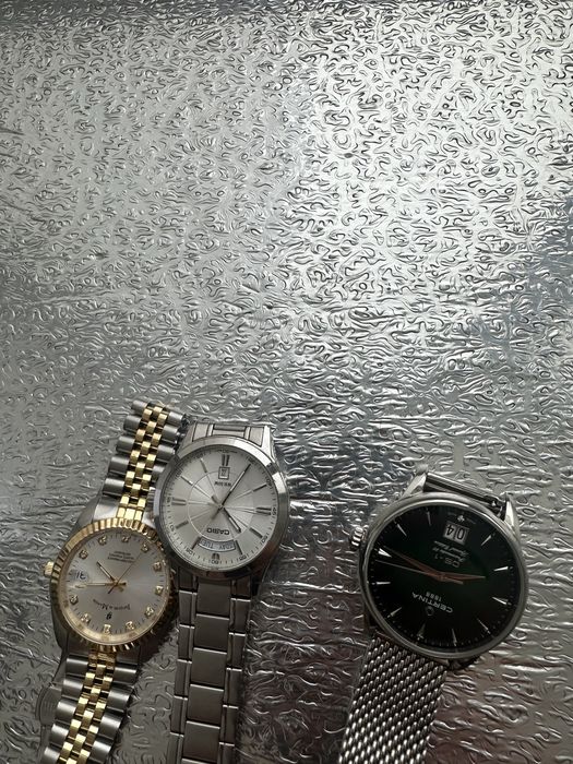 Продам брендовые часы почти новые