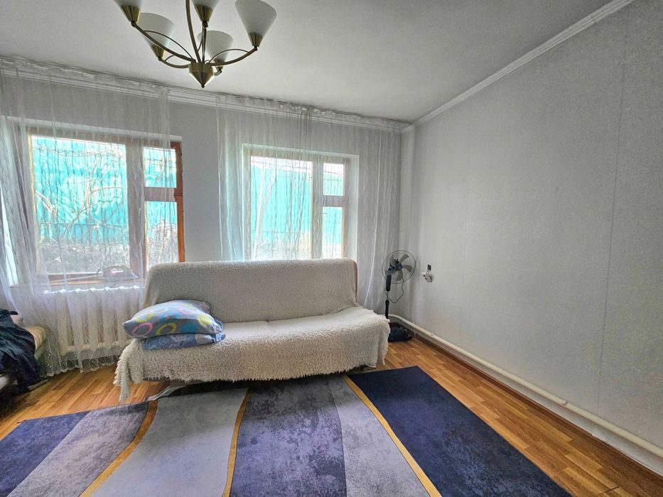 Продам дом по улице Руставели