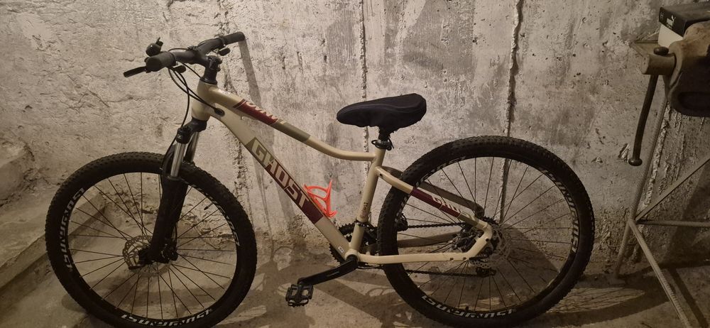Vând bicicleta Ghost Lanao 27.5
