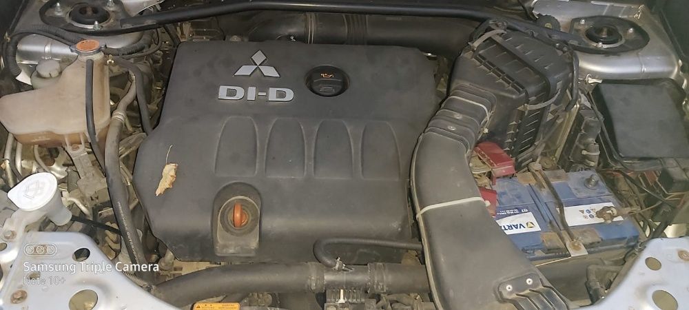 Dezmembrez Mitsubishi Outlander 2.0 diesel an 2008 cod motor BSY
