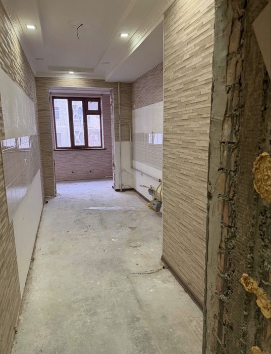 4-комн новостройка 117м², кирпич, лифт, ул. Нукусская , Макро