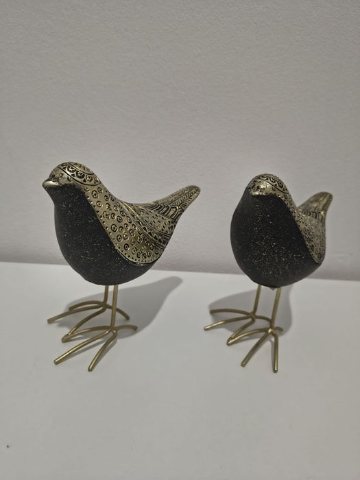 2 porumbei de la GILDE