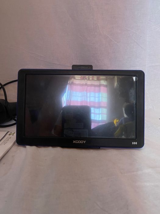 GPS навигационна система XGODY-886 Става за камион и автомобил
