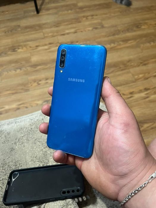 Продам самсунг а 50