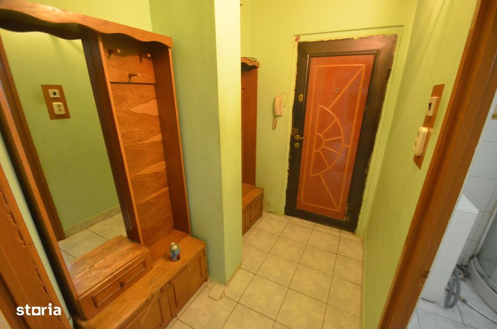 Garsoniera de inchiriat in Girocului