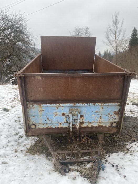 Vand remorca de camp