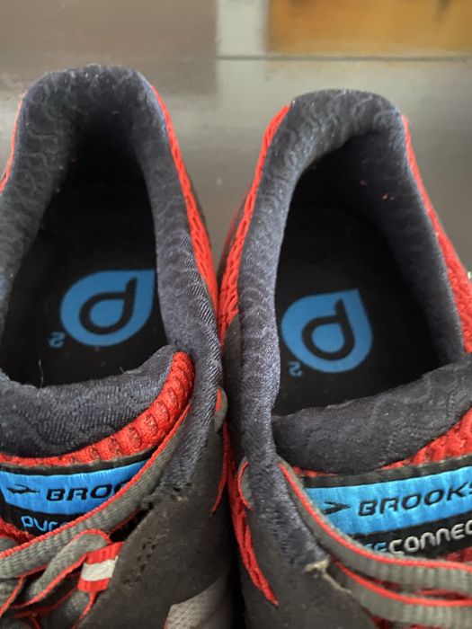 Brooks sneakers ( brantul 28,5 cm )