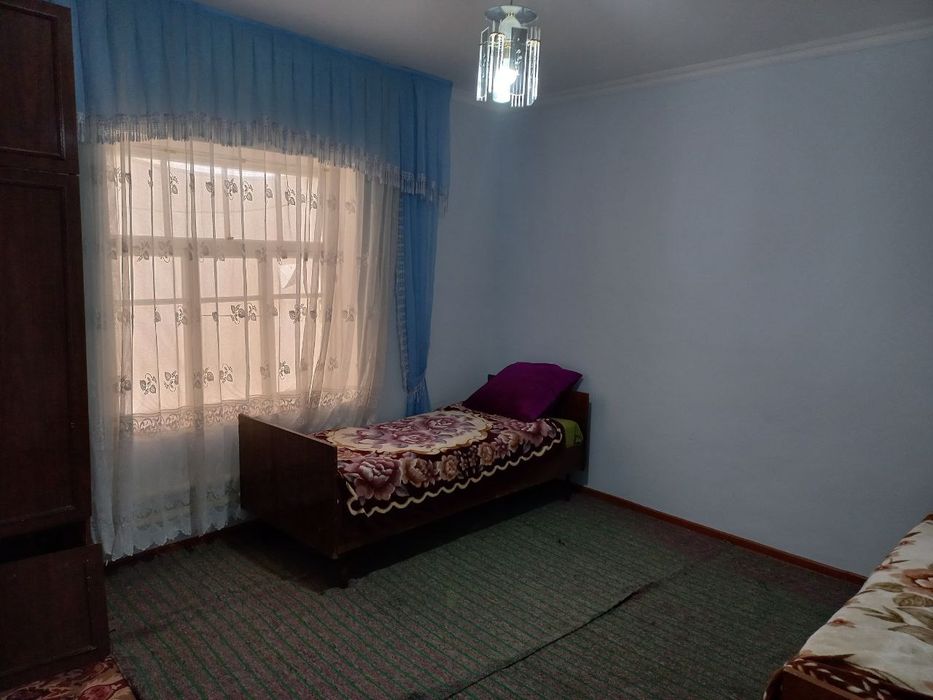 Ховли уй сотилади