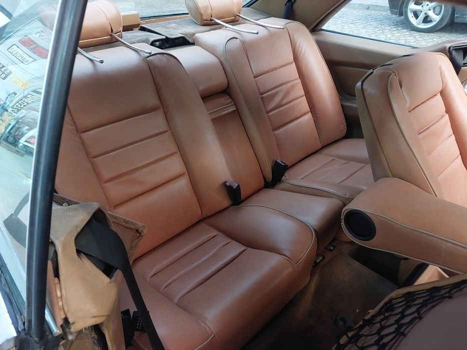 Mercedes 560 SEC на части