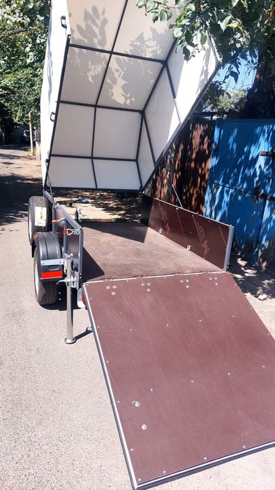 Продается прицеп,тент