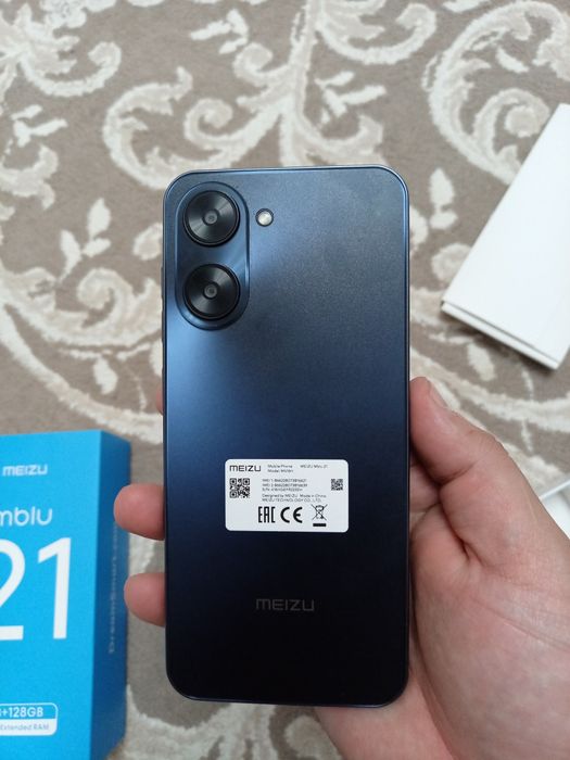 Продам телефон 12/128 гб