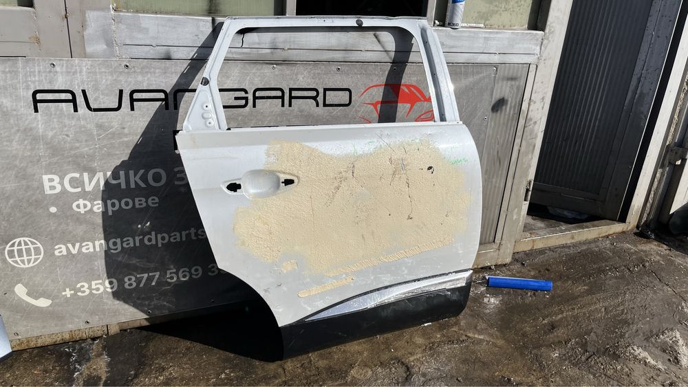 3 бр. задна лява и 2 бр. задна дясна врата Peugeot 3008 2 (2016-2019)