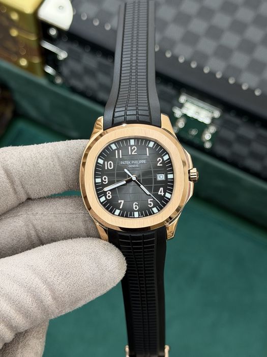 Patek Philippe Aquanaut Gold