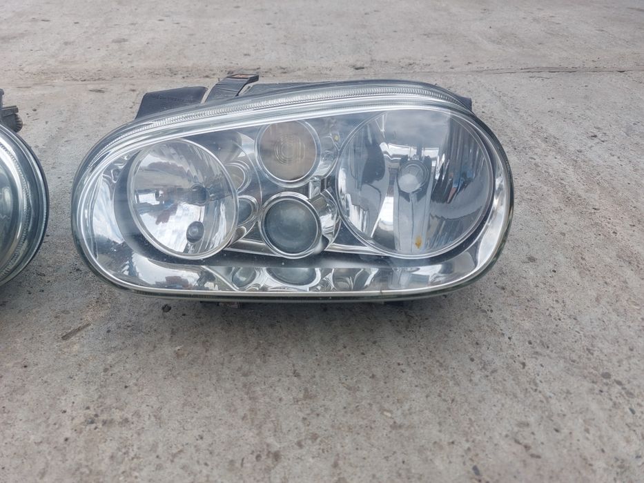 Set faruri originale Volkswagen Golf 4 Model 1998-2005 complete