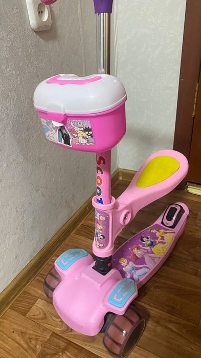 Продам самокат детский