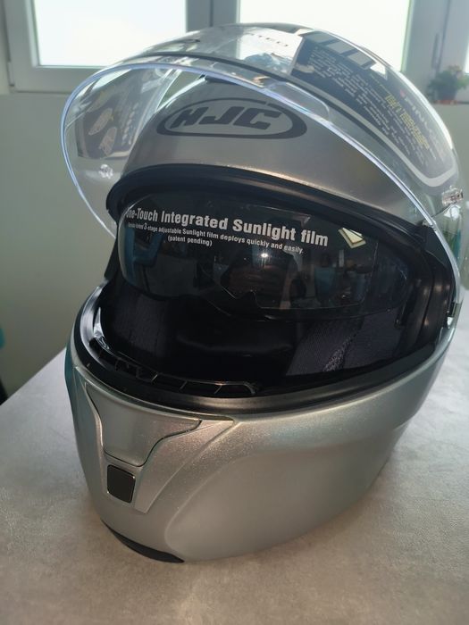 HJC SY MAX модуларна каска