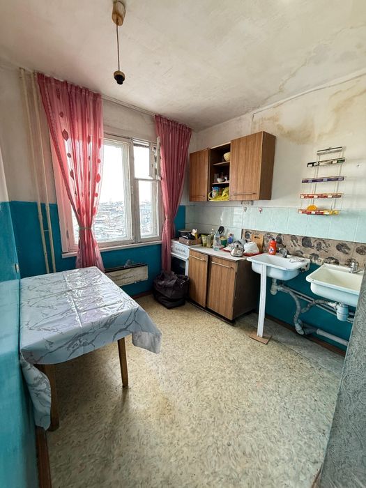 Продам комнату в общежитии.  Район роддома!