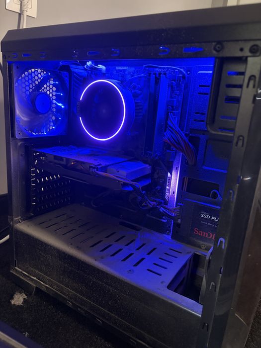 Gaming PC + подаръци (1660 TI, Ryazen 5 3600X)