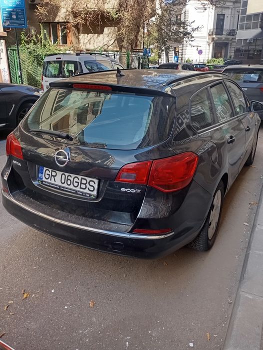 OPEL Astra 2013 — imagine 4