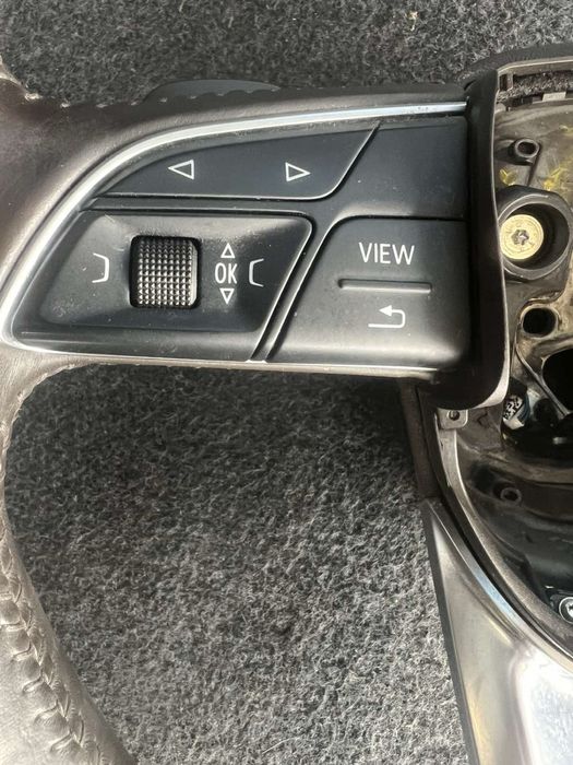 Оригинален волан с пера и подгрев Audi Q7 Q8 Q5 4m Ауди Кю 7 кафяв н10