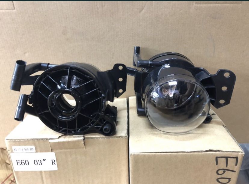 Туманка BMW E60 противотуманка БМВ Е60 М тех