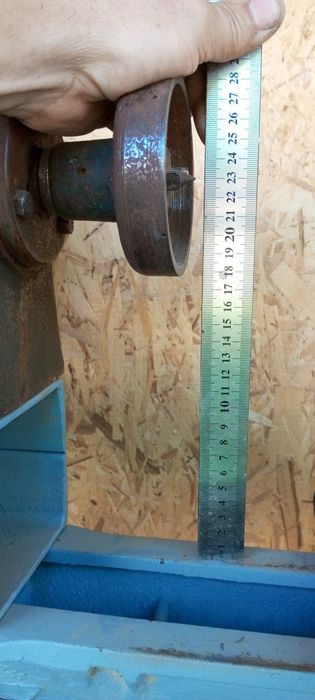 Продаëться токарный станок по дереву. В отличном состоянии.