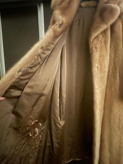 Haina de blana, nurca