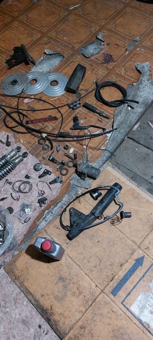 Запчасти от мотоцикла Иж.