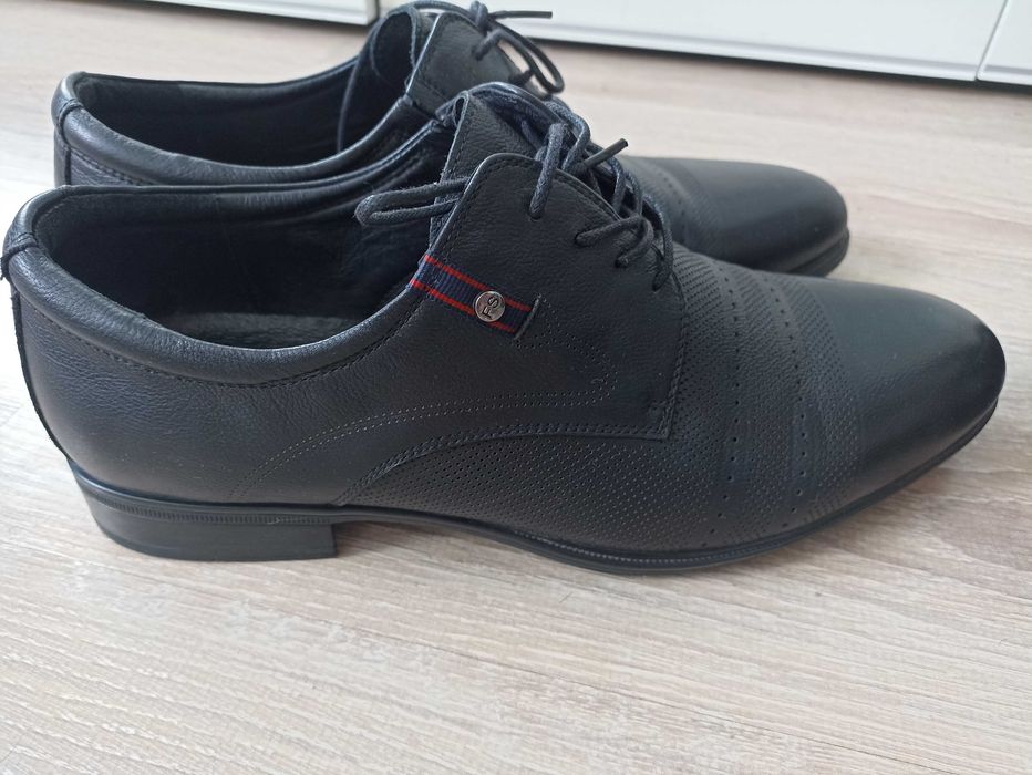 Туфли 44 размер как новые