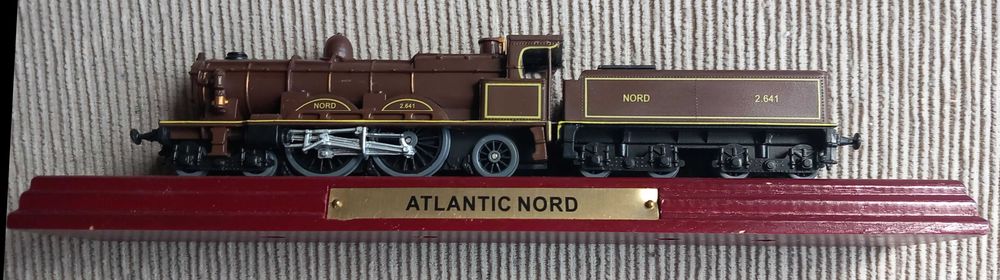 Macheta locomotiva cu aburi pe 16 cm