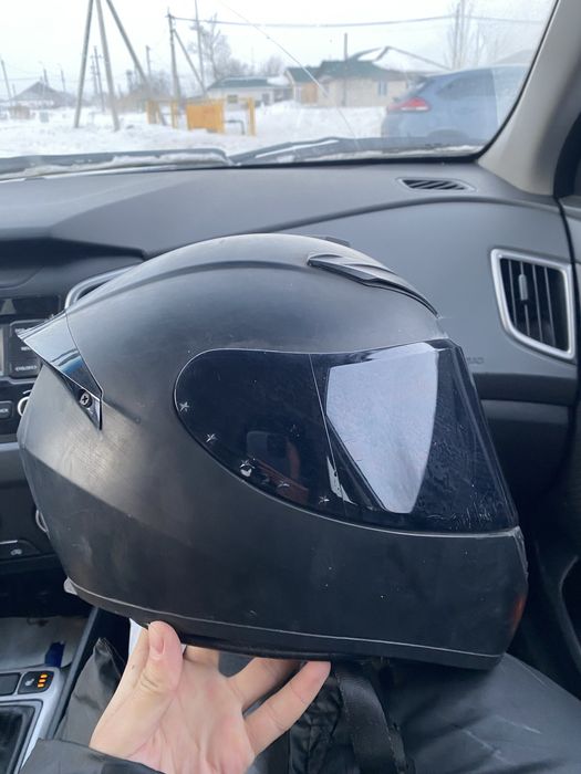 продается мото шлем