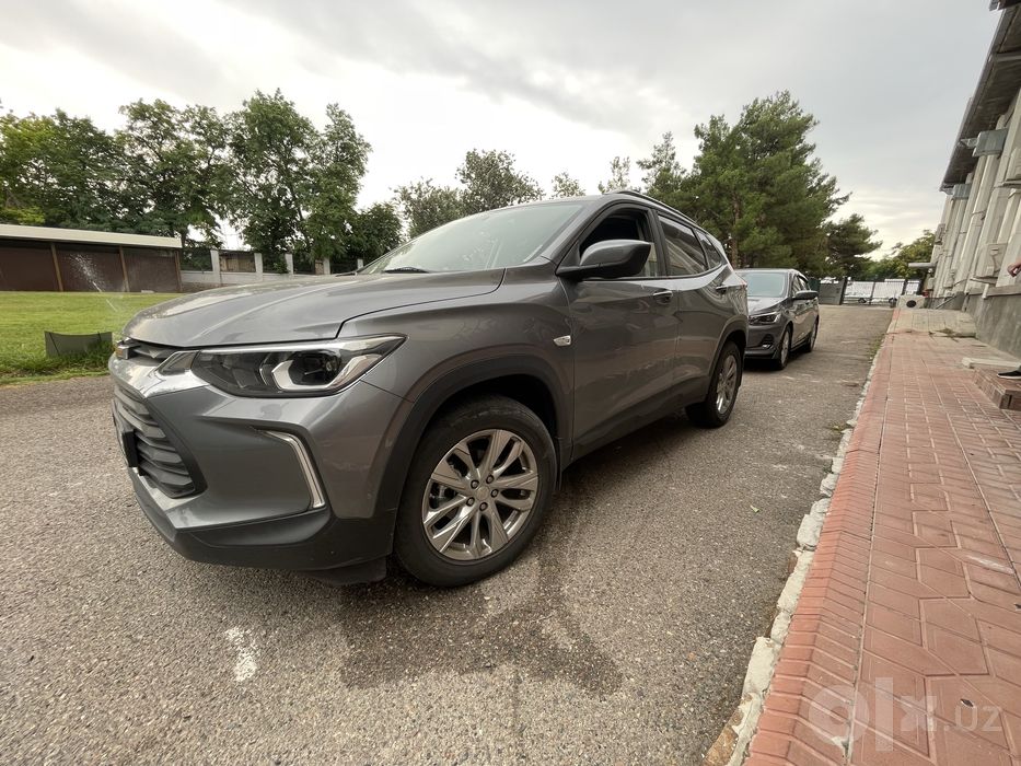 Продается-TRACKER 2 LTZ