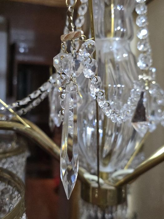 Хрустальная люстра.Светильники для дома