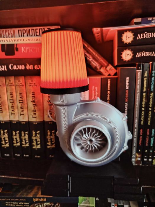 LED Лампа Turbo  – Автомобилен Декор / Подарък за фенове