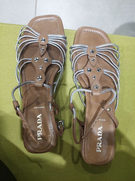 PRADA оригинални сандали.