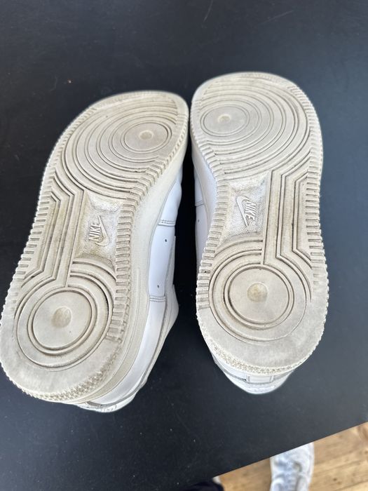 Vand adidas nike air